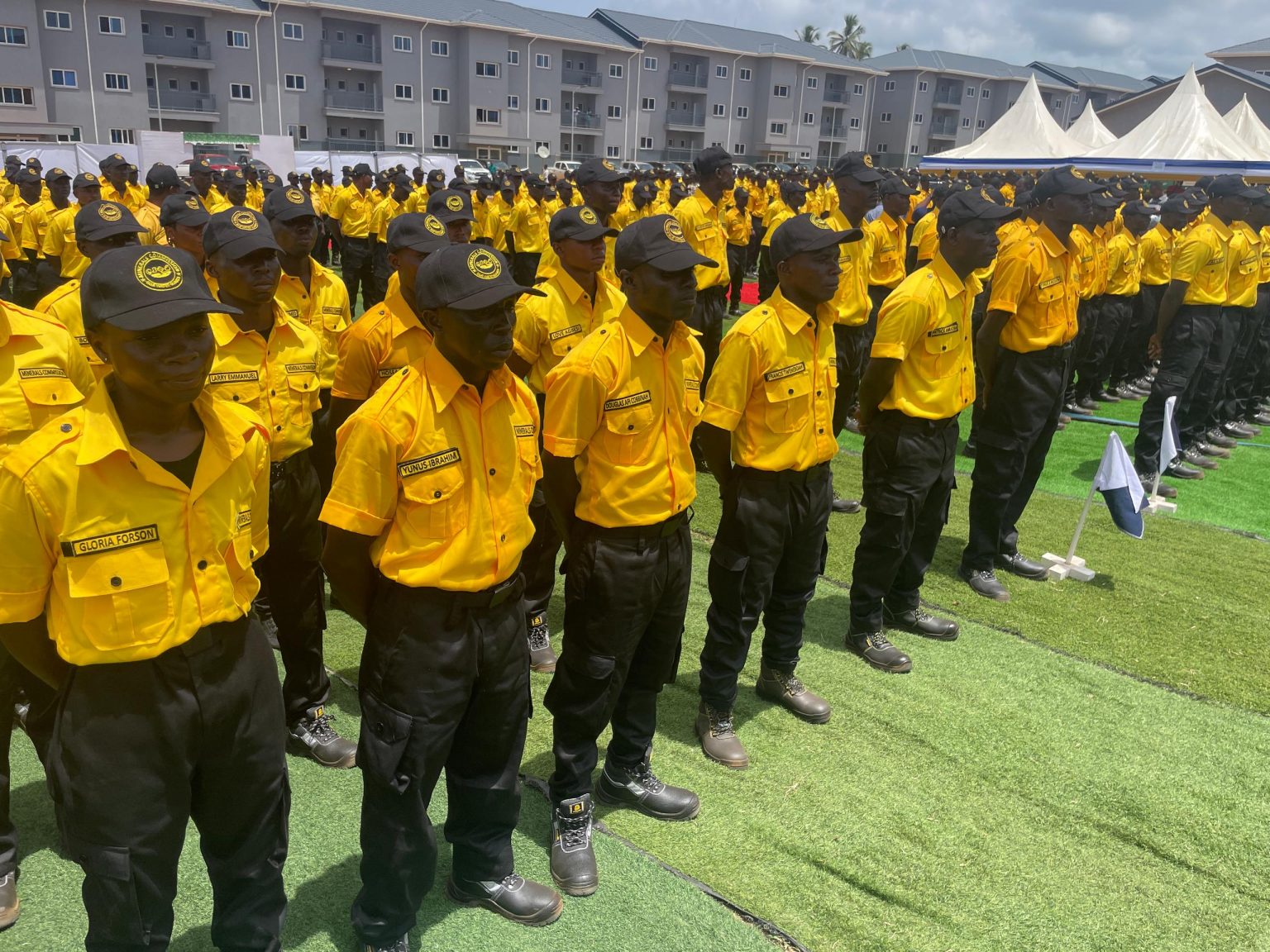 Gov’t Commissions 453 ‘Blue Water Guards’ After 1-Month Intensive Training